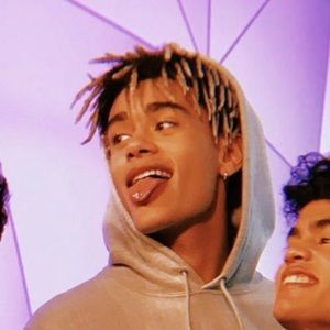 Meet your Posher, Eva